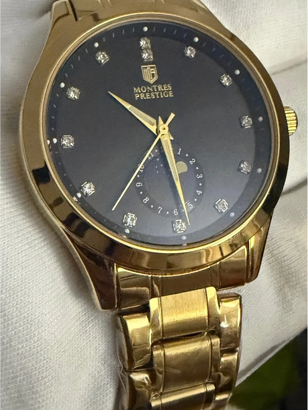 Montres Prestige by INVICTA Men's Gold Tone Wristwatch 42mm reg $200